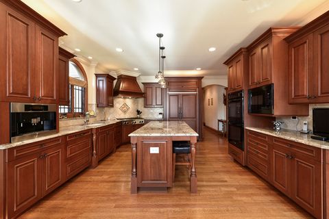 Tiny photo for 10 Carnoustie Lane, Inverness, IL 60067 (MLS # 12574950)