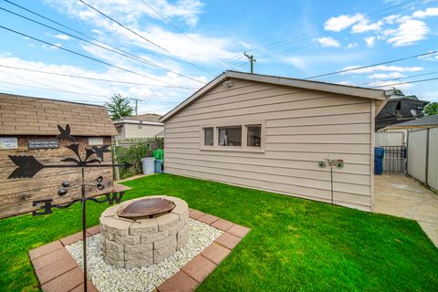 Tiny photo for 1707 N 35th Avenue, Stone Park, IL 60165 (MLS # 12493161)