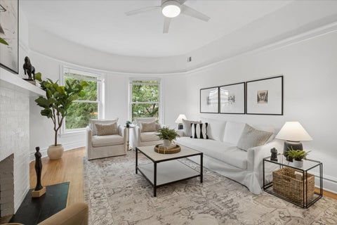 Tiny photo for 823 W Belle Plaine Avenue #3, Chicago, IL 60613 (MLS # 12762560)