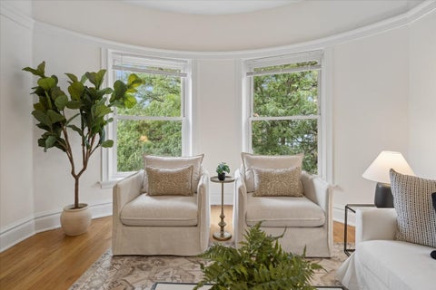 Tiny photo for 823 W Belle Plaine Avenue #3, Chicago, IL 60613 (MLS # 12762560)