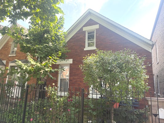 2747 S SAINT LOUIS AVE, CHICAGO, IL 60623 - Image 13d4569990386acabb53ff97ae33f9a8/4276123711
