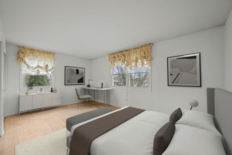 Tiny photo for 1402 N Harvard Avenue, Arlington Heights, IL 60004 (MLS # 12616510)