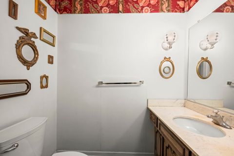 Tiny photo for 1402 N Harvard Avenue, Arlington Heights, IL 60004 (MLS # 12616510)