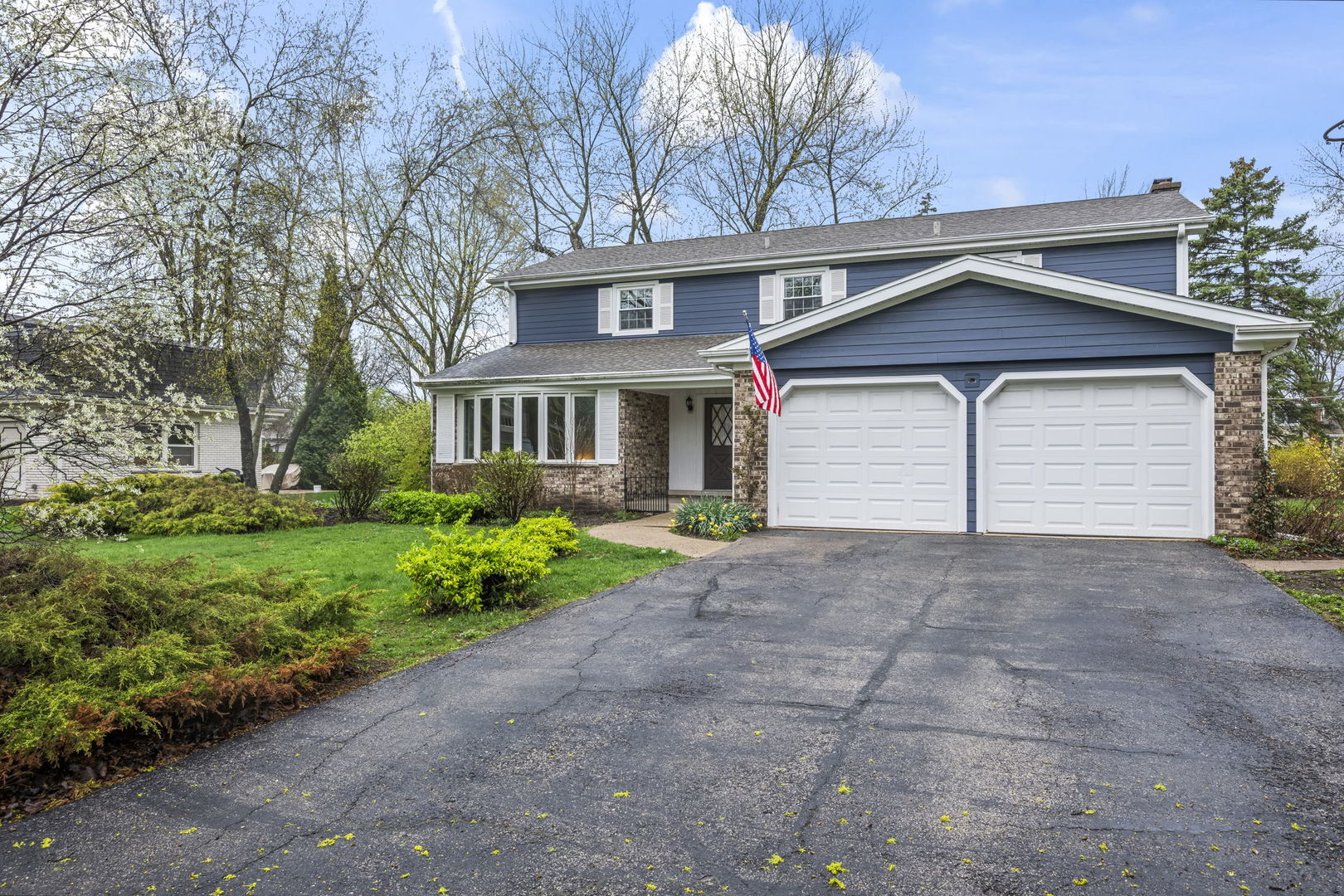 1402 N Harvard Avenue