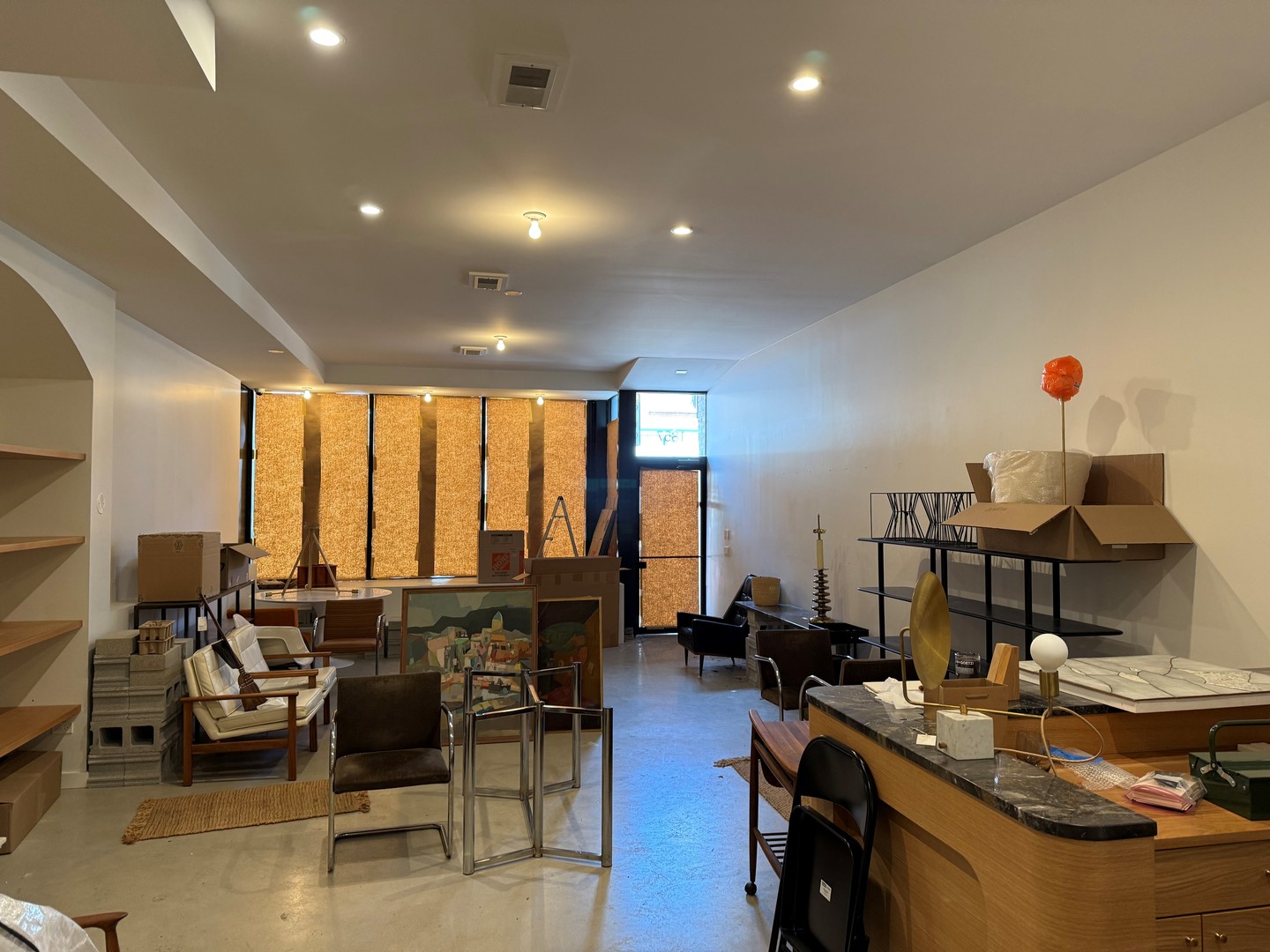 1857 W Chicago Avenue