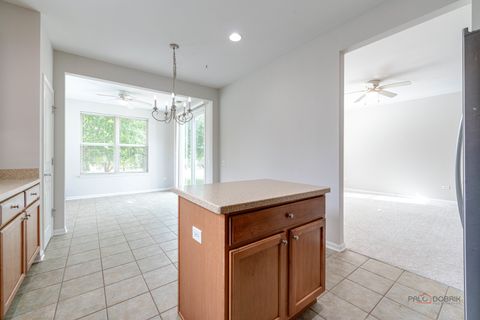Tiny photo for 2982 Ravinia Circle, Mundelein, IL 60060 (MLS # 12418126)
