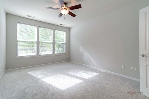 Tiny photo for 2982 Ravinia Circle, Mundelein, IL 60060 (MLS # 12418126)