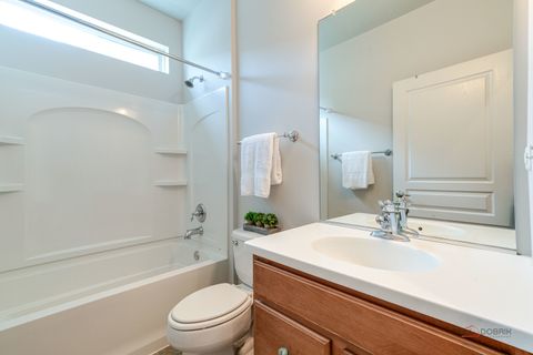 Tiny photo for 2982 Ravinia Circle, Mundelein, IL 60060 (MLS # 12418126)