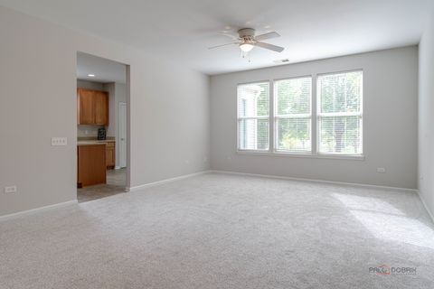 Tiny photo for 2982 Ravinia Circle, Mundelein, IL 60060 (MLS # 12418126)