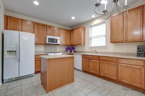 Tiny photo for 2982 Ravinia Circle, Mundelein, IL 60060 (MLS # 12418126)