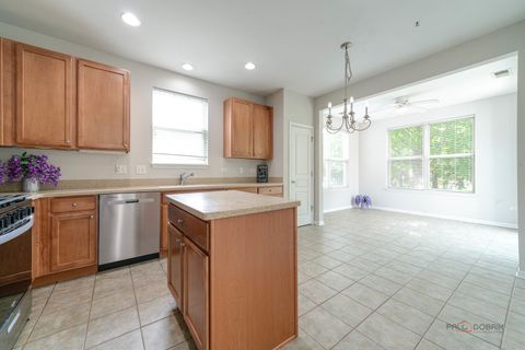 Tiny photo for 2982 Ravinia Circle, Mundelein, IL 60060 (MLS # 12418126)