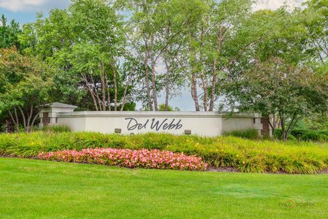 Tiny photo for 2982 Ravinia Circle, Mundelein, IL 60060 (MLS # 12418126)