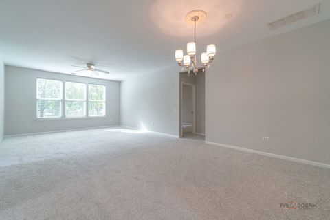 Tiny photo for 2982 Ravinia Circle, Mundelein, IL 60060 (MLS # 12418126)