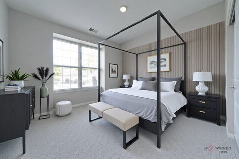 Tiny photo for 2982 Ravinia Circle, Mundelein, IL 60060 (MLS # 12418126)