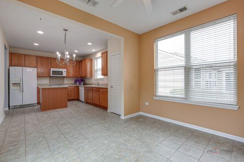Tiny photo for 2982 Ravinia Circle, Mundelein, IL 60060 (MLS # 12418126)