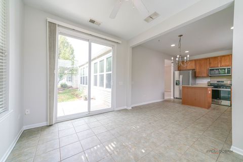 Tiny photo for 2982 Ravinia Circle, Mundelein, IL 60060 (MLS # 12418126)