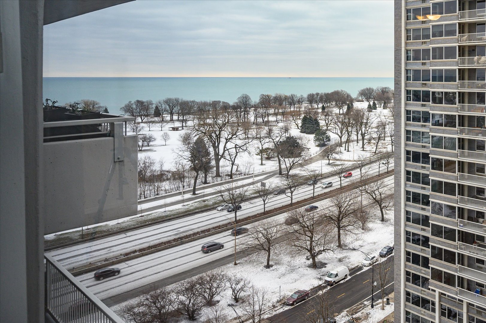 4250 N Marine Drive 1523