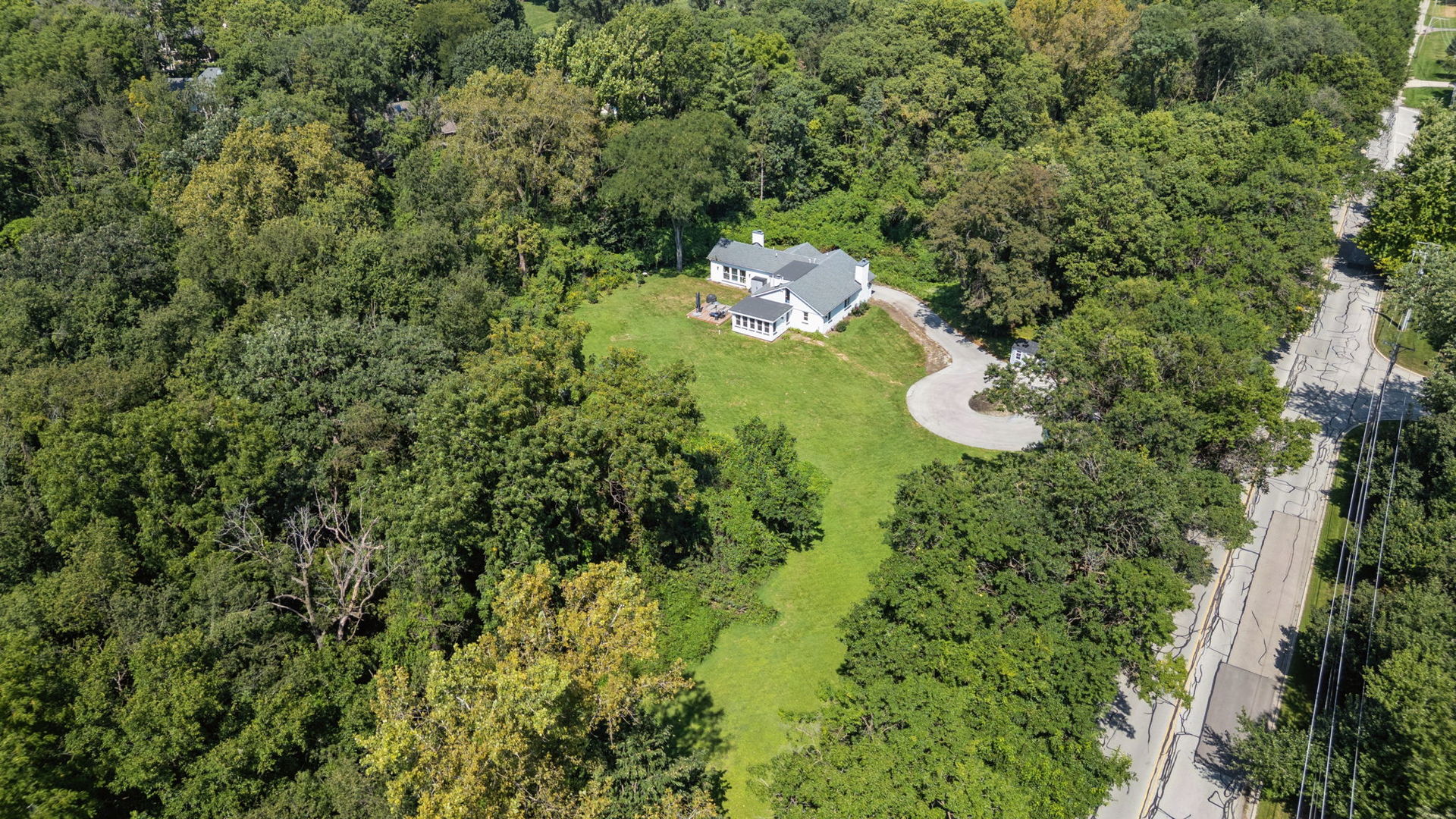 8S040 Olesen Drive