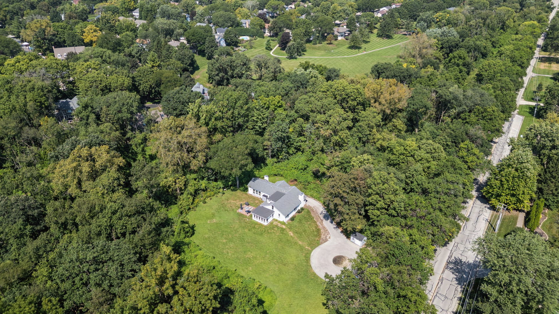 8S040 Olesen Drive