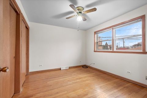 Tiny photo for 5395 N Northwest Highway, Chicago, IL 60630 (MLS # 12582972)