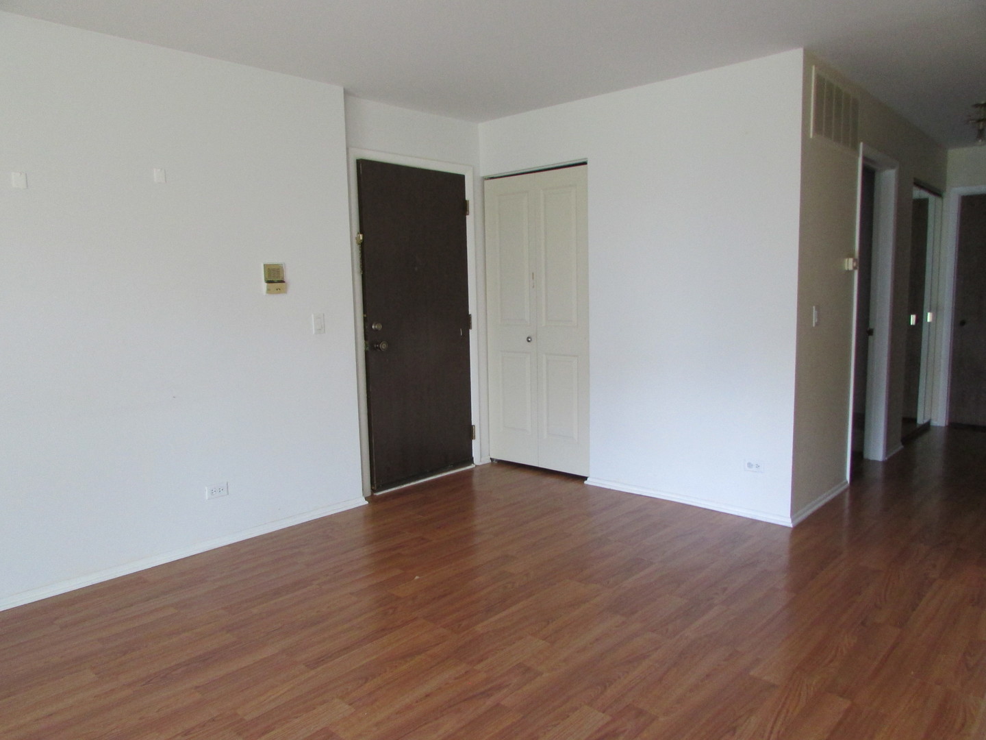 1160 Northbury Lane C1