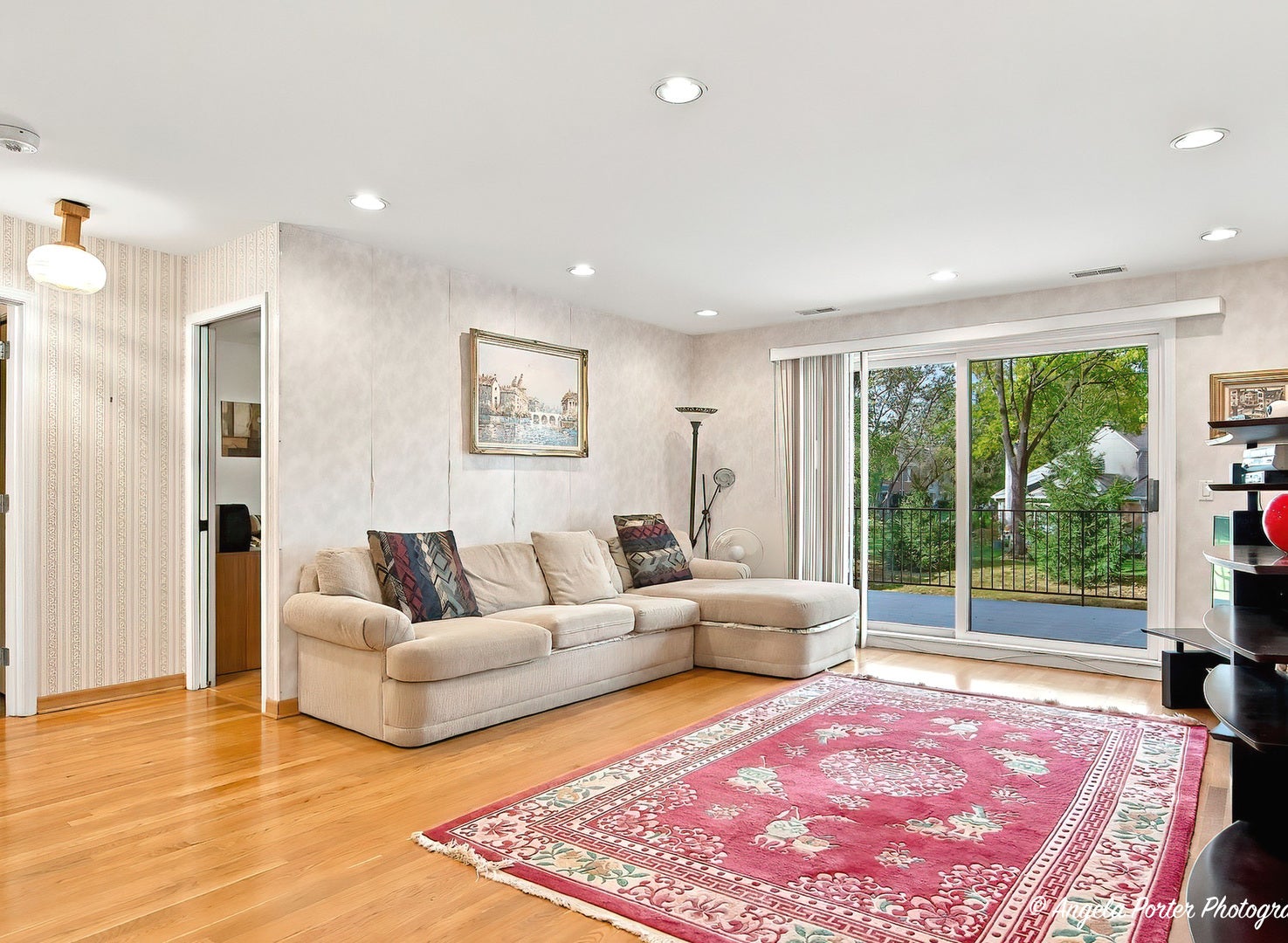 400 E Dundee Road 105C