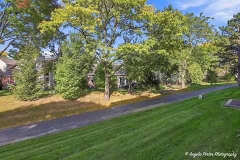 Tiny photo for 400 E Dundee Road #105C, Buffalo Grove, IL 60089 (MLS # 12797930)