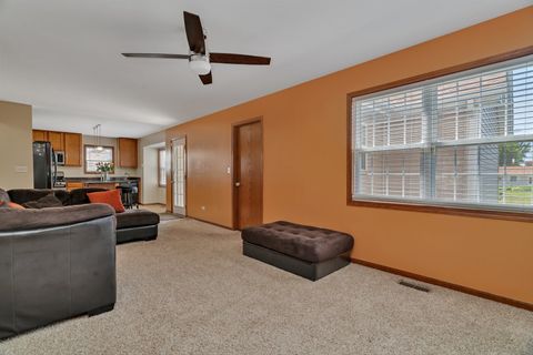 Tiny photo for 4218 Glenlo Drive, Plainfield, IL 60586 (MLS # 12399975)