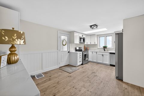 Tiny photo for 17093 Somonauk Road, DeKalb, IL 60115 (MLS # 12598356)