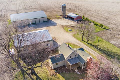 Tiny photo for 17093 Somonauk Road, DeKalb, IL 60115 (MLS # 12598356)