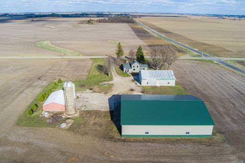 Tiny photo for 17093 Somonauk Road, DeKalb, IL 60115 (MLS # 12598356)