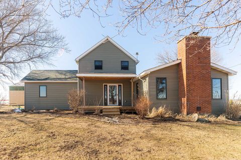 Photo of 17093 Somonauk Road, DeKalb, IL 60115 (MLS # 12598356)