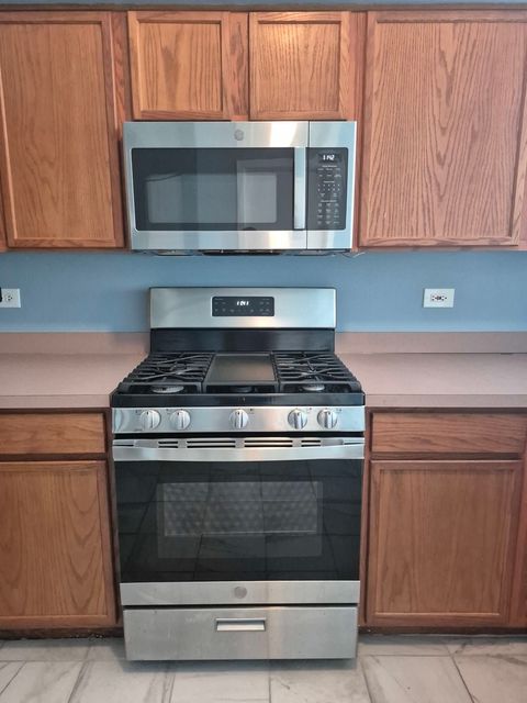 Tiny photo for 2302 Rebecca Circle, Montgomery, IL 60538 (MLS # 12478510)