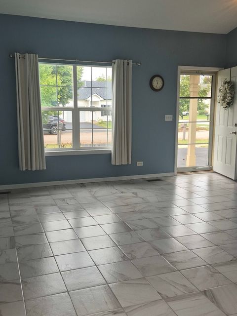 Tiny photo for 2302 Rebecca Circle, Montgomery, IL 60538 (MLS # 12478510)