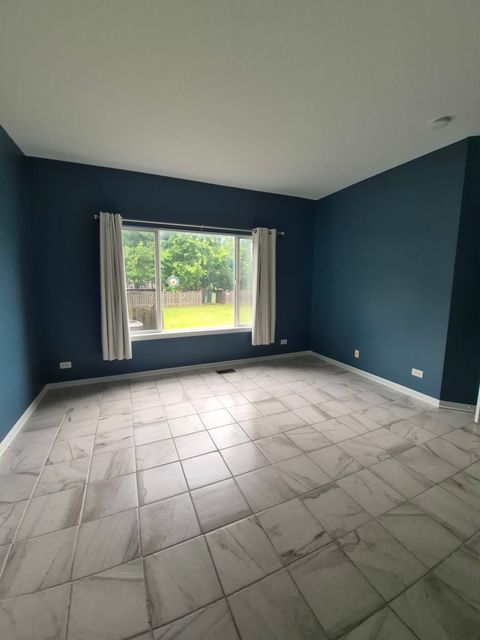 Tiny photo for 2302 Rebecca Circle, Montgomery, IL 60538 (MLS # 12478510)