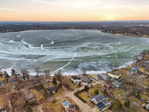 Tiny photo for 297 E Lakeview Avenue, Round Lake Beach, IL 60073 (MLS # 12611803)