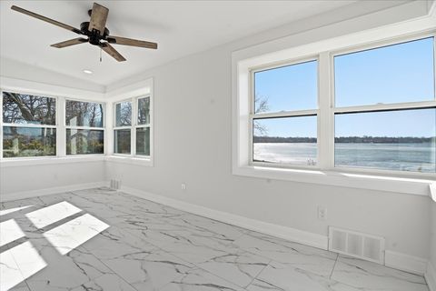 Tiny photo for 297 E Lakeview Avenue, Round Lake Beach, IL 60073 (MLS # 12611803)