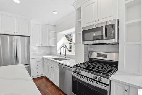 Tiny photo for 297 E Lakeview Avenue, Round Lake Beach, IL 60073 (MLS # 12611803)