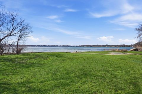 Tiny photo for 297 E Lakeview Avenue, Round Lake Beach, IL 60073 (MLS # 12611803)