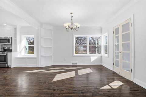 Tiny photo for 297 E Lakeview Avenue, Round Lake Beach, IL 60073 (MLS # 12611803)