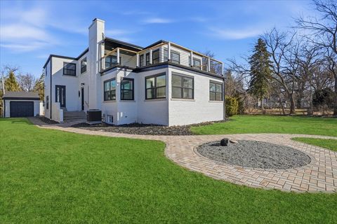 Tiny photo for 297 E Lakeview Avenue, Round Lake Beach, IL 60073 (MLS # 12611803)