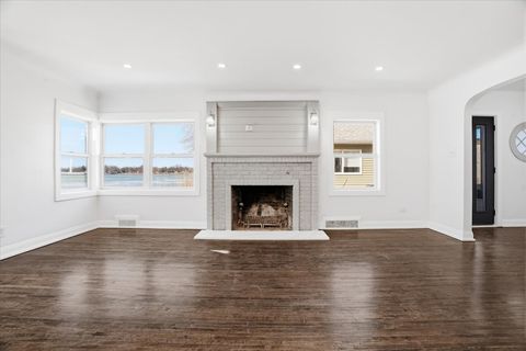 Tiny photo for 297 E Lakeview Avenue, Round Lake Beach, IL 60073 (MLS # 12611803)