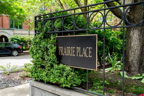 Tiny photo for 1429 S Prairie Avenue, Chicago, IL 60605 (MLS # 12371879)