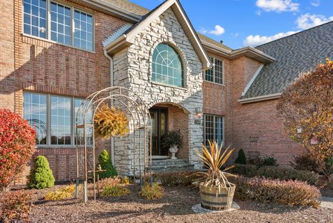 Tiny photo for 13459 Fox Hill Drive, Lemont, IL 60439 (MLS # 12517322)