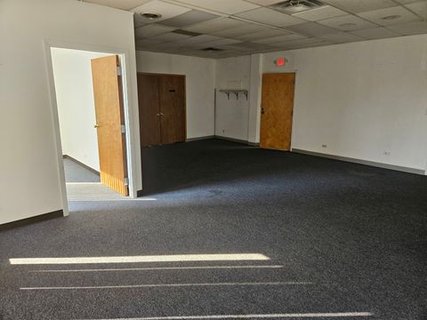 Tiny photo for 4410 Roosevelt Road #203, Hillside, IL 60162 (MLS # 12311273)