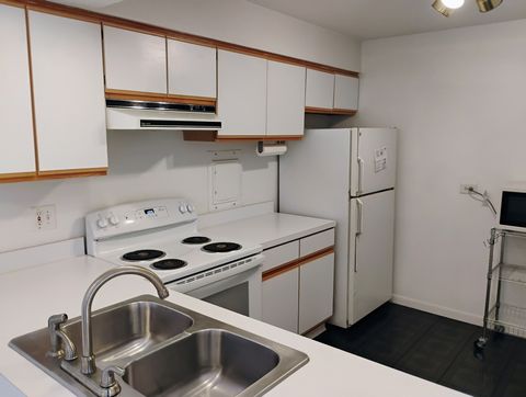 Tiny photo for 4512 Kings Walk Drive #1D, Rolling Meadows, IL 60008 (MLS # 12500904)