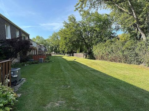 Tiny photo for 4512 Kings Walk Drive #1D, Rolling Meadows, IL 60008 (MLS # 12500904)