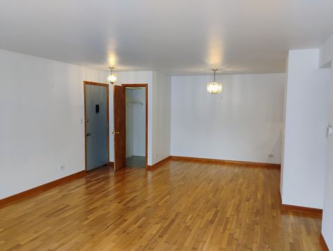 Tiny photo for 4512 Kings Walk Drive #1D, Rolling Meadows, IL 60008 (MLS # 12500904)