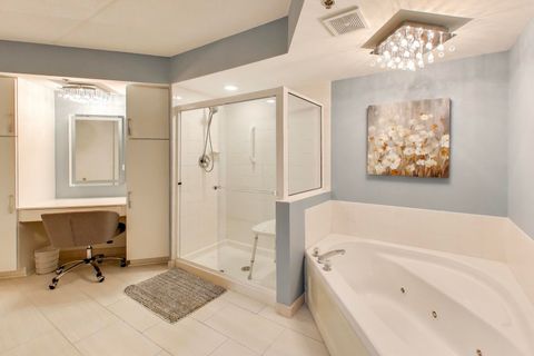 Tiny photo for 710 Creekside Drive #104A, Mount Prospect, IL 60056 (MLS # 12649434)
