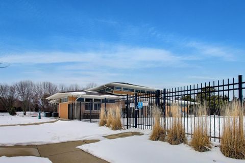 Tiny photo for 710 Creekside Drive #104A, Mount Prospect, IL 60056 (MLS # 12649434)